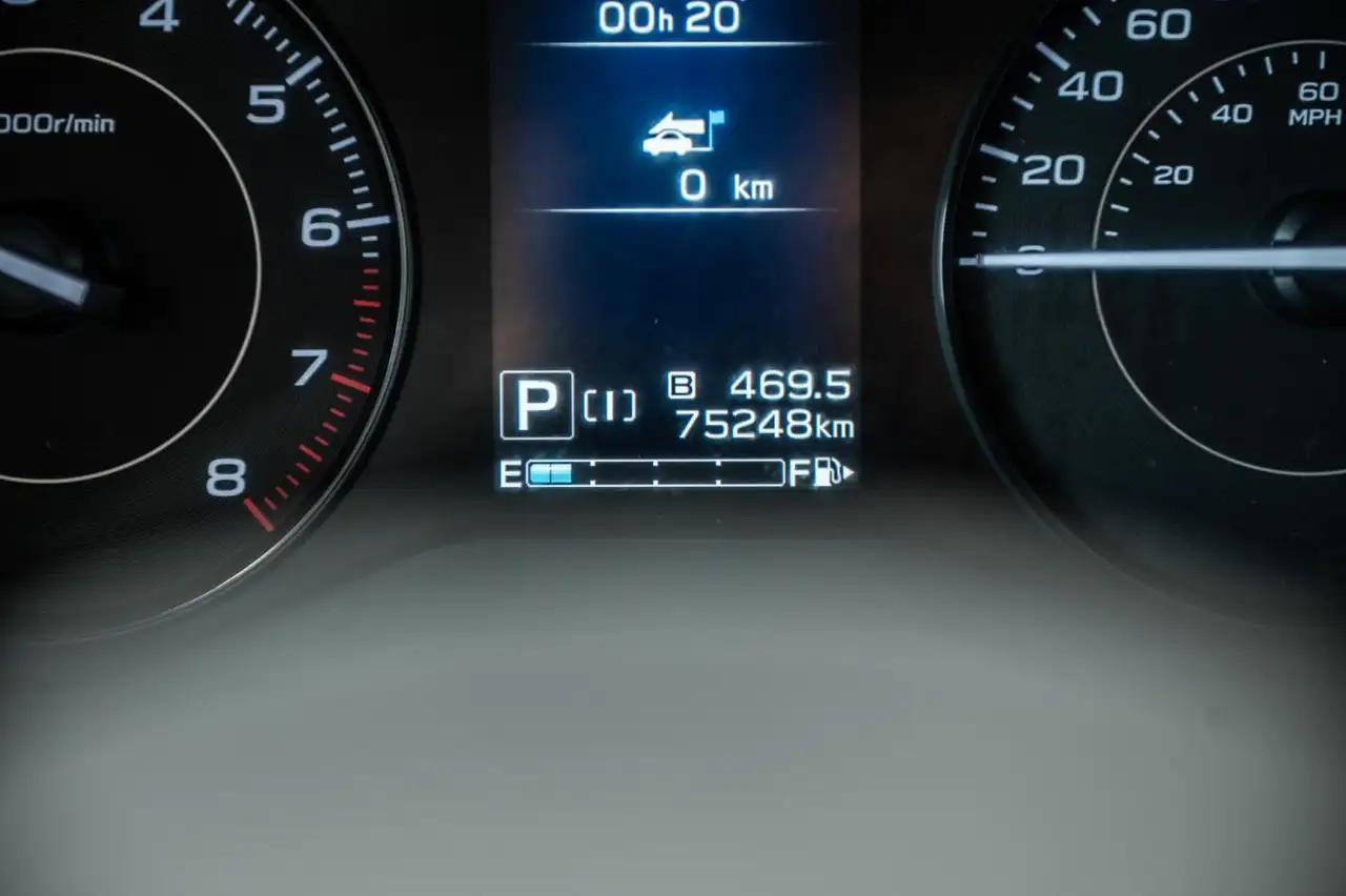 Subaru Impreza снимка Subaru Impreza