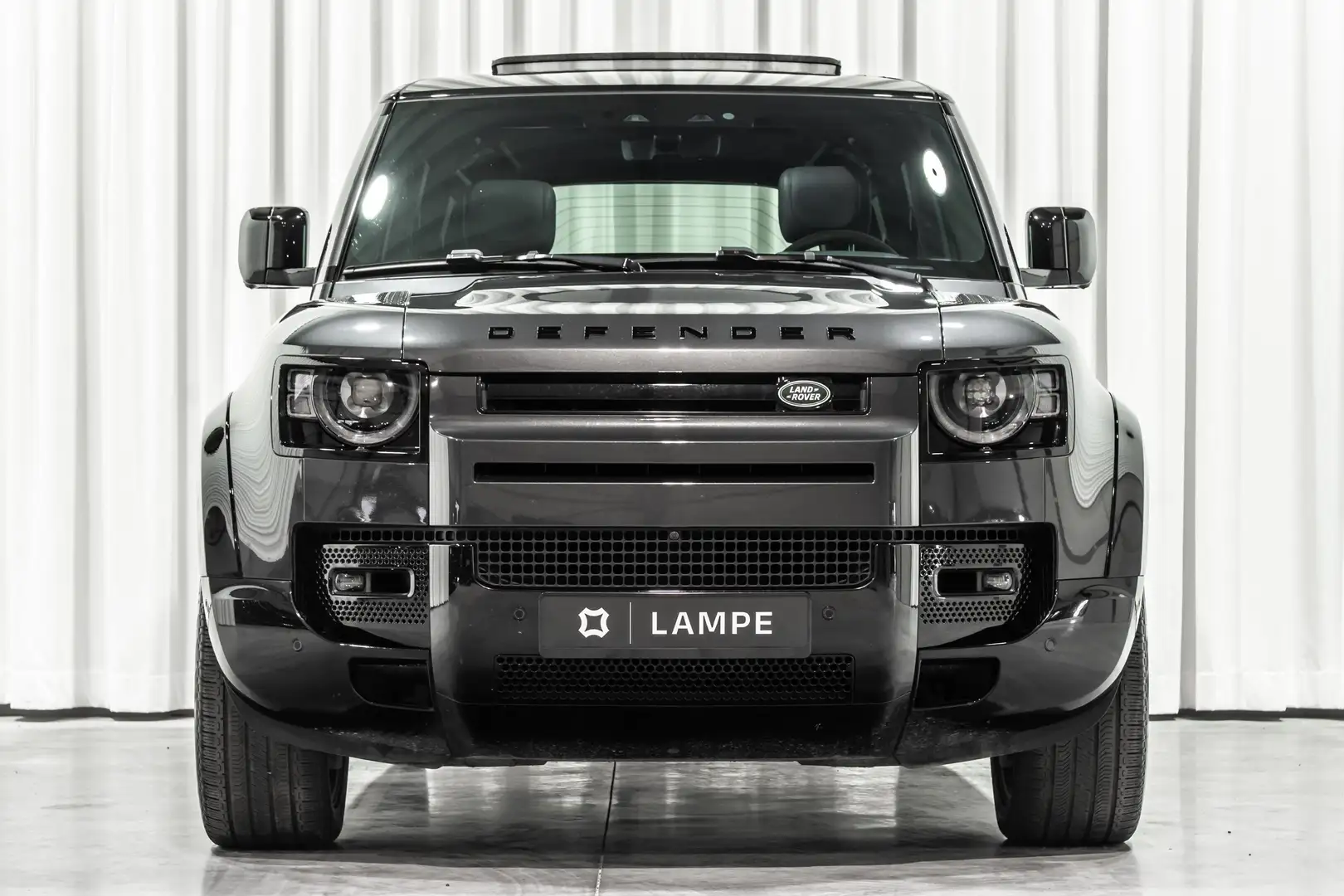 Land Rover Defender 110 V8 P525 Lichte Vracht Trekhaak Panodak HUD ACC Schwarz - 2