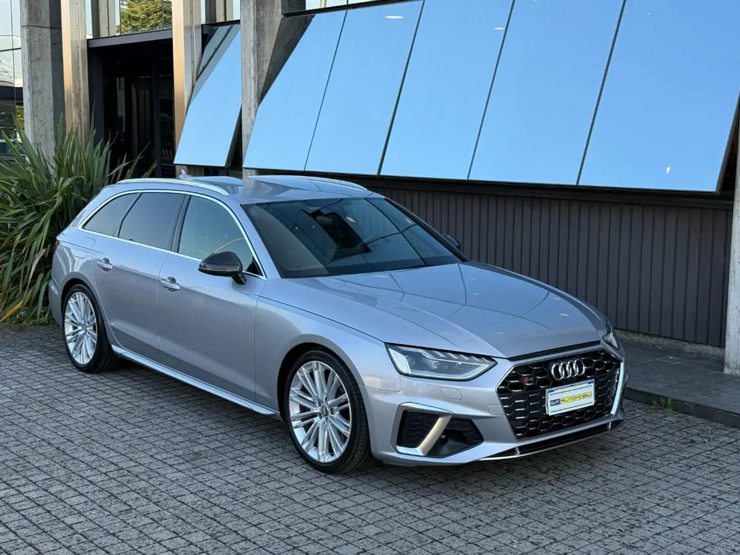 Audi S4 Avant TDI quattro * EXCLUSIVE * 19" * CARBONIO * Argent - 2