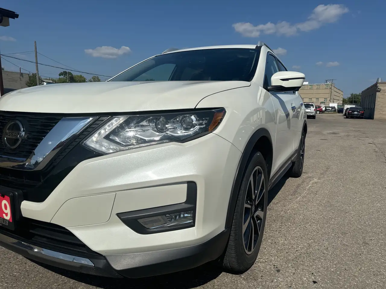 Nissan Rogue снимка Nissan Rogue