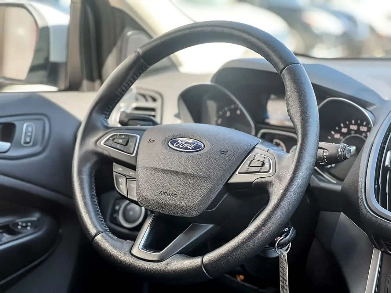 Ford Escape photo Ford Escape