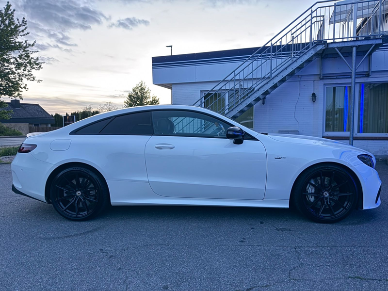 Mercedes-Benz E 53 AMG 4Matic Coupe (PANO-HuD-Night-20") — photo 9