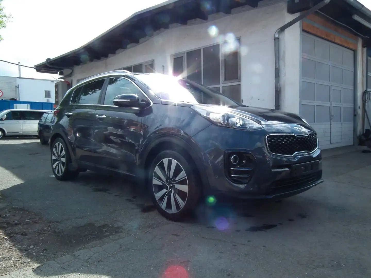Kia Sportage - 2