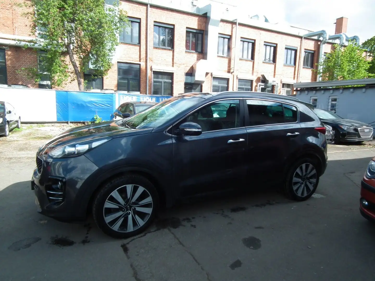Kia Sportage - 1
