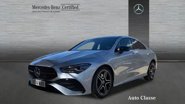 Mercedes-Benz CLA 200 -SS