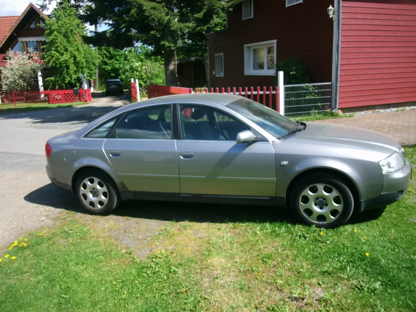 Audi A6 Automatik,Klima,el.Sitze,Radio/CD, TÜV 1/27 - 1