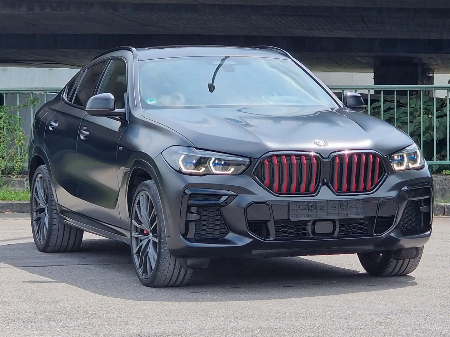 BMW X6 xDrive 40 d M Sport *EDITION BLACK VERMILION* Gris - 1