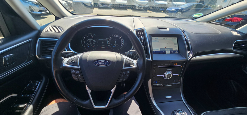 Ford S-Max Vignale 7-Sitzer*Panorama*Kamera*Navi*LED*ACC — photo 9