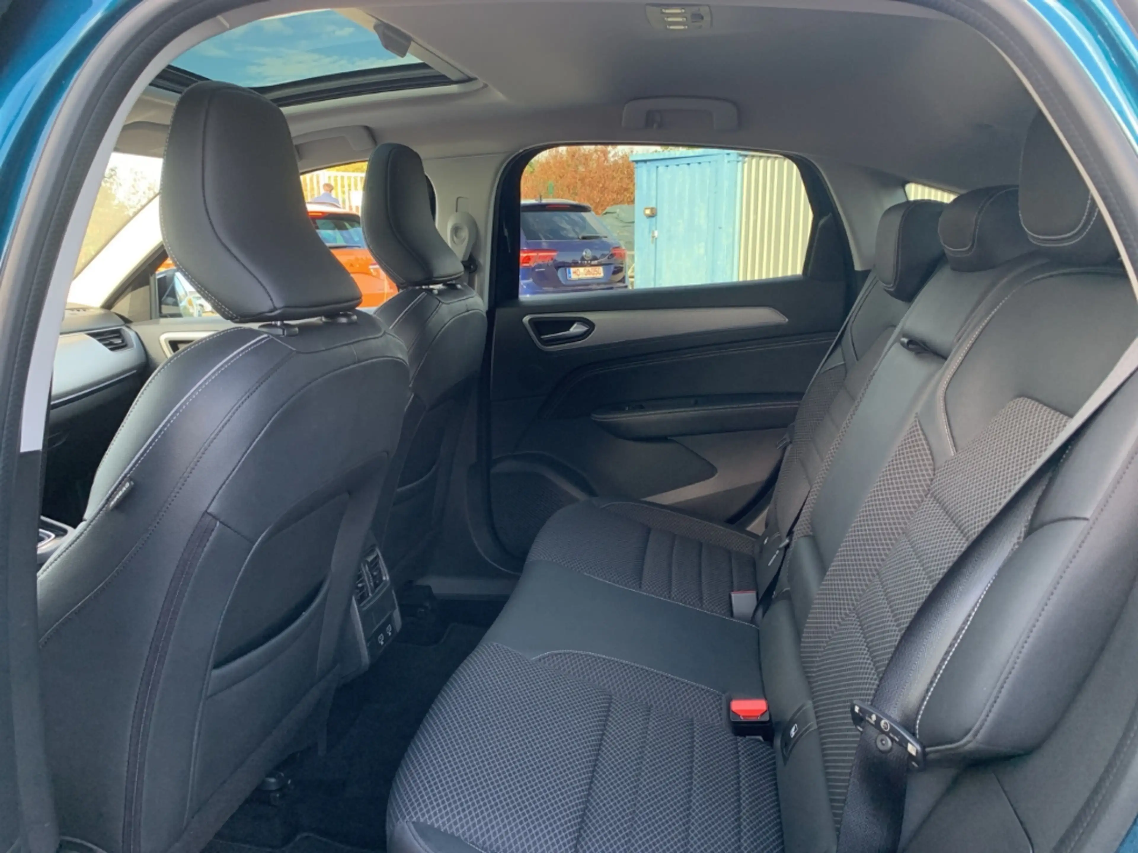 Renault Arkana INTENS 1.3 TCe 140 Intens AHK+SHZ+KAMERA+LED — photo 11