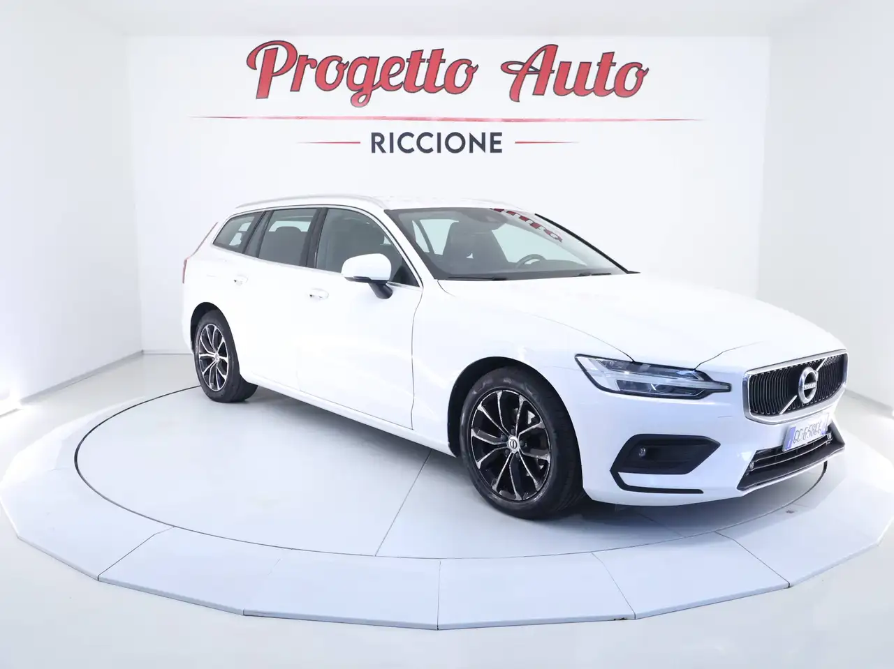 Volvo V60 — photo 5 sur 49