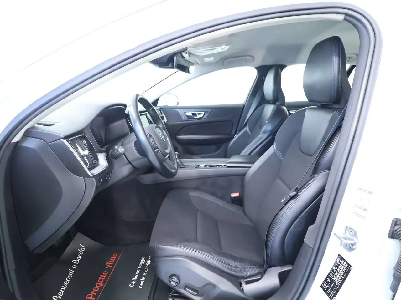 Volvo V60 — photo 10 sur 49