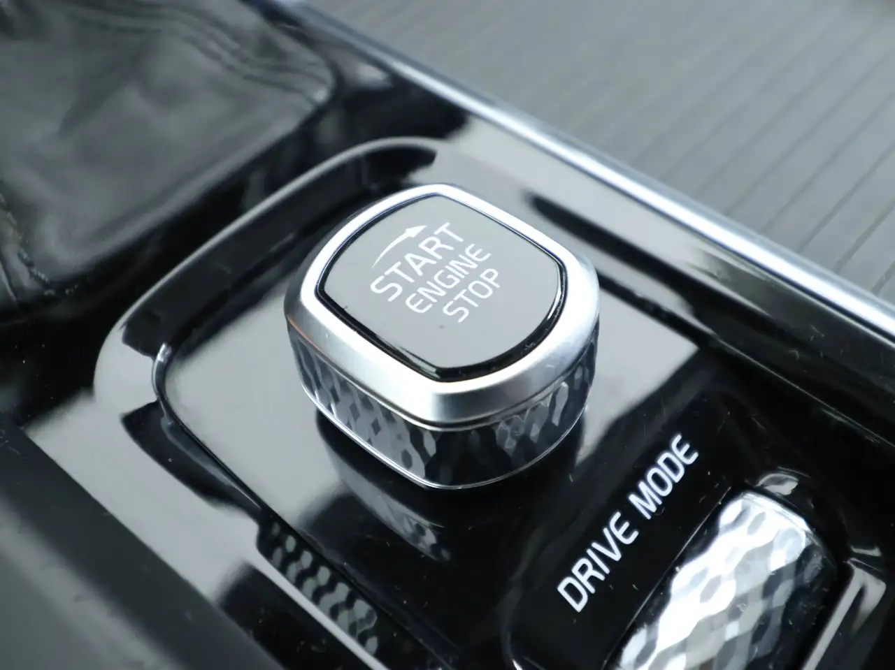 Volvo V60 — photo 37 sur 49