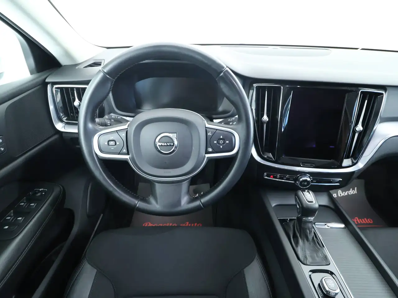 Volvo V60 — photo 9 sur 49