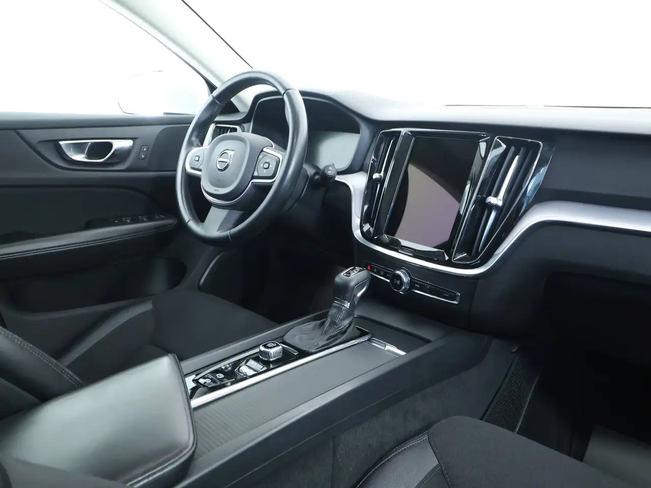 Volvo V60 — photo 18 sur 49