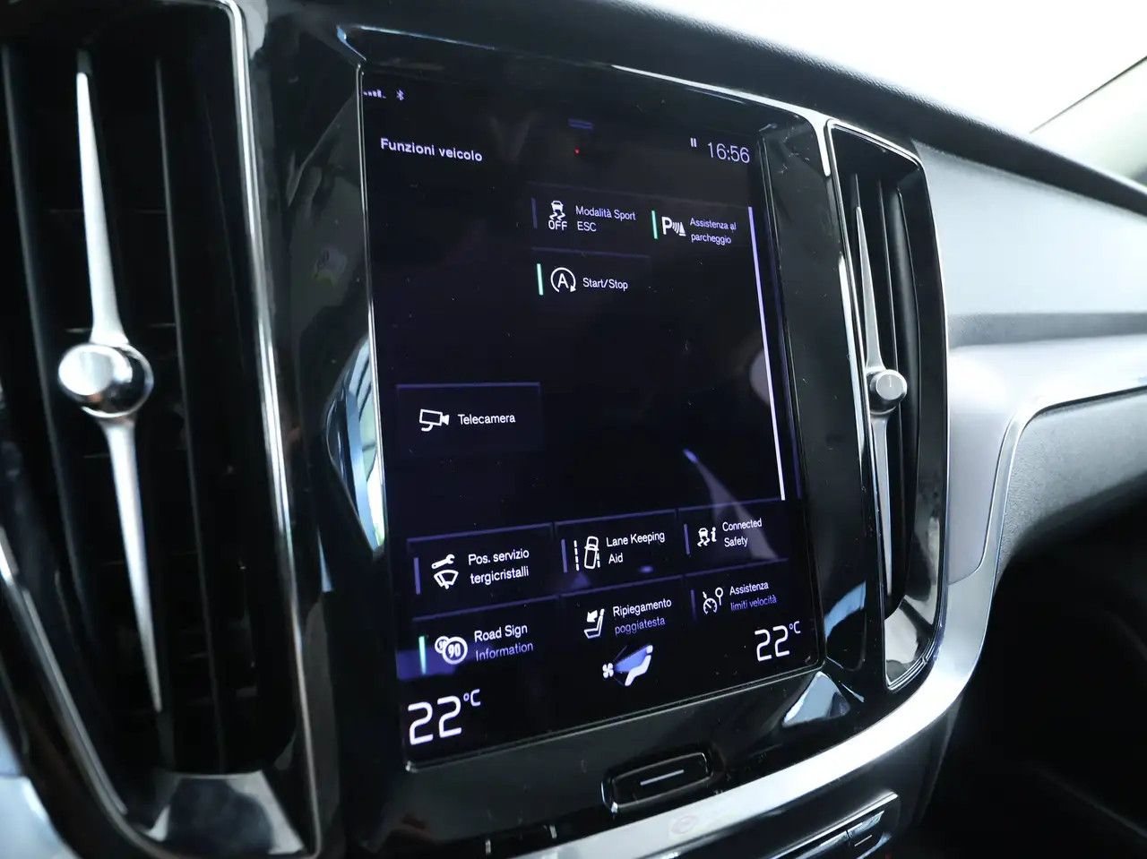 Volvo V60 — photo 28 sur 49