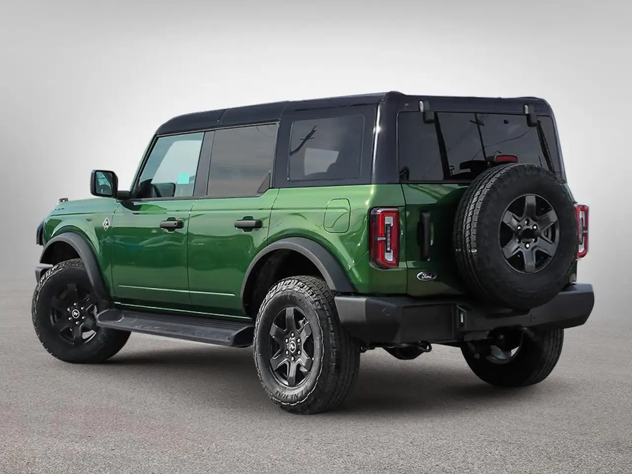 Ford Bronco снимка Ford Bronco