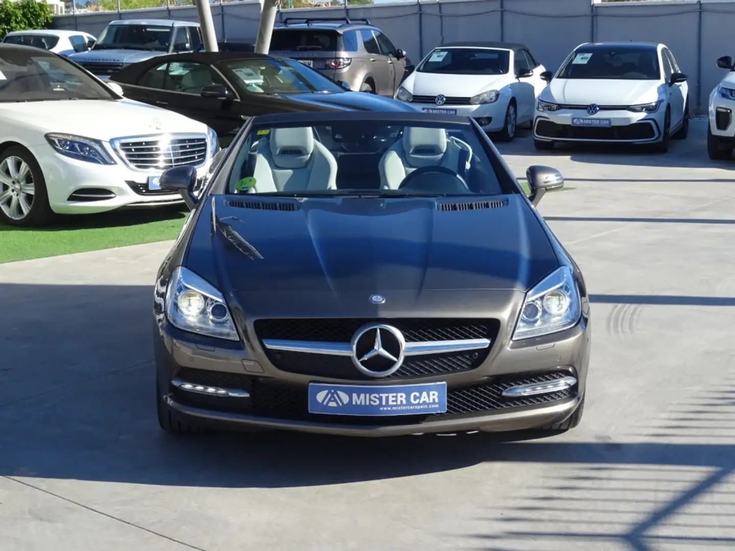 Mercedes-Benz SLK 200 BE 7G Plus Beige - 2