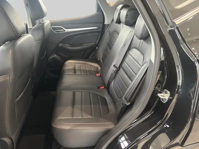 MG ZS view 15