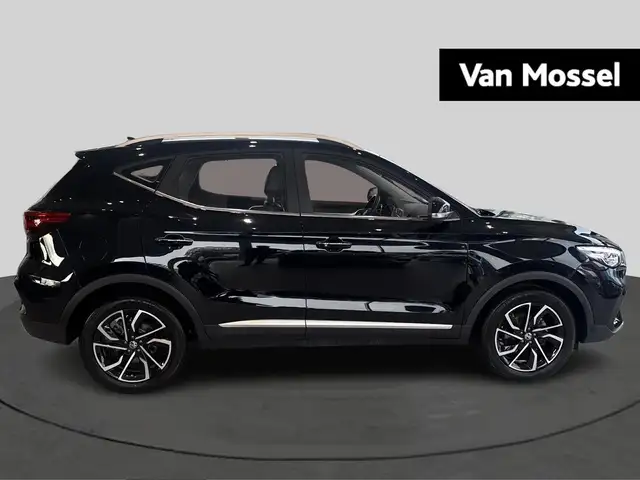 MG ZS view 2