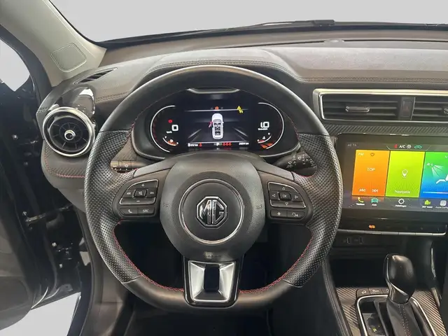 MG ZS view 8