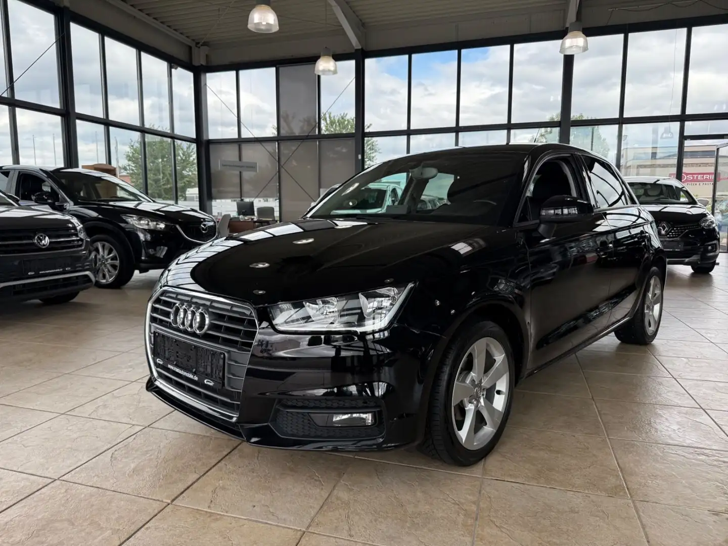 Audi A1 Sportback sport/Automatik/Euro6 Noir - 1