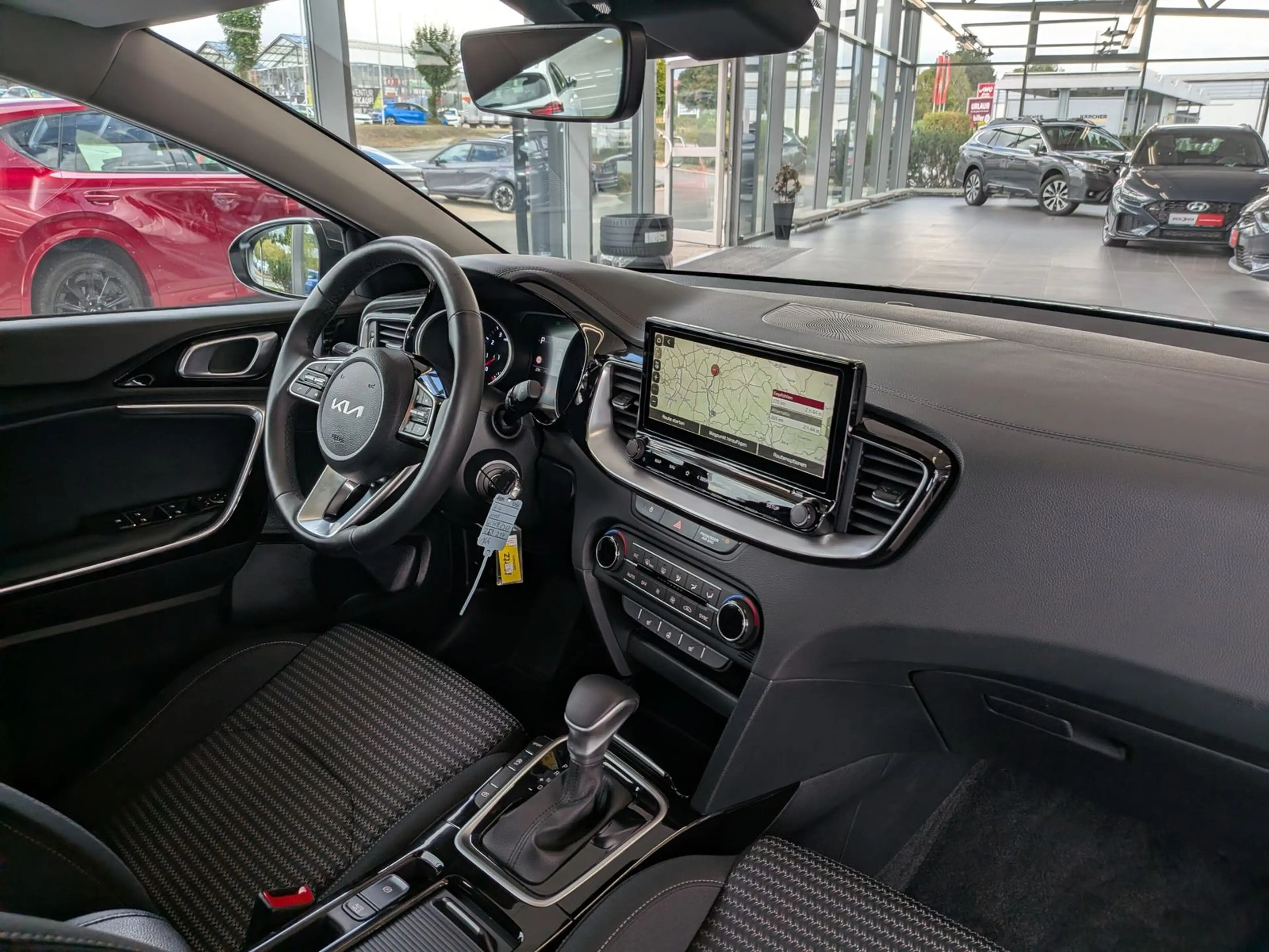 Kia Ceed / cee'd 1.5 DCT Spirit LED JBL Cam 7J-Gar. — photo 12