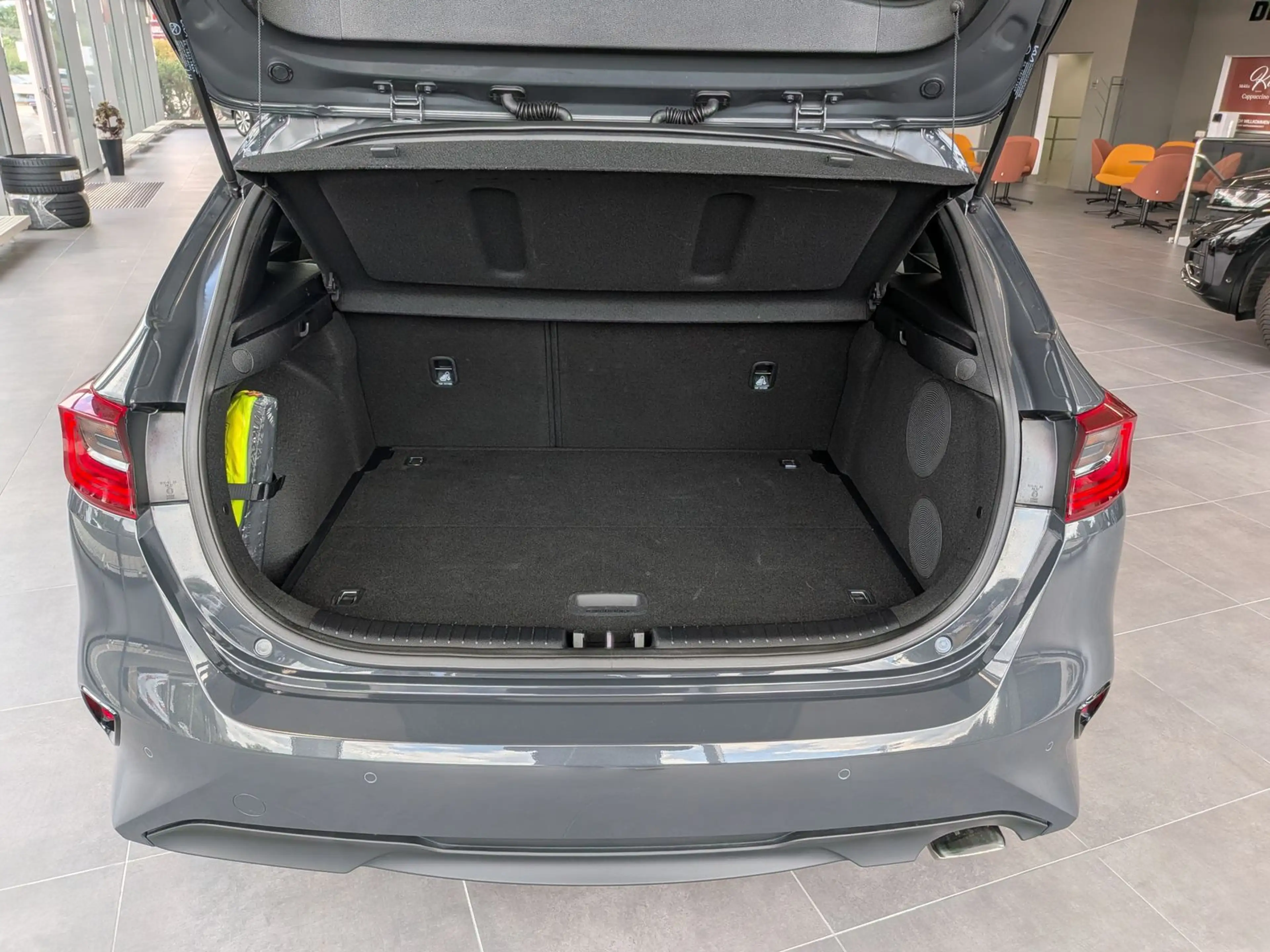 Kia Ceed / cee'd 1.5 DCT Spirit LED JBL Cam 7J-Gar. — photo 15