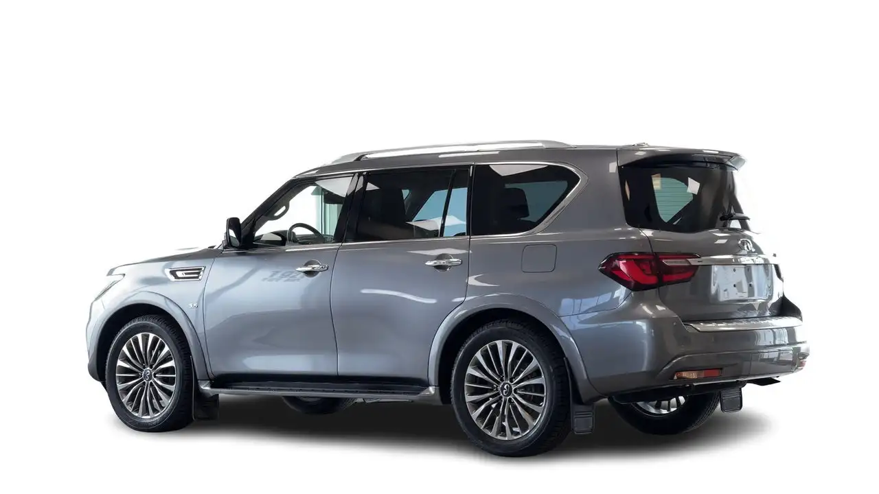 Infiniti QX80 fotografie Infiniti QX80