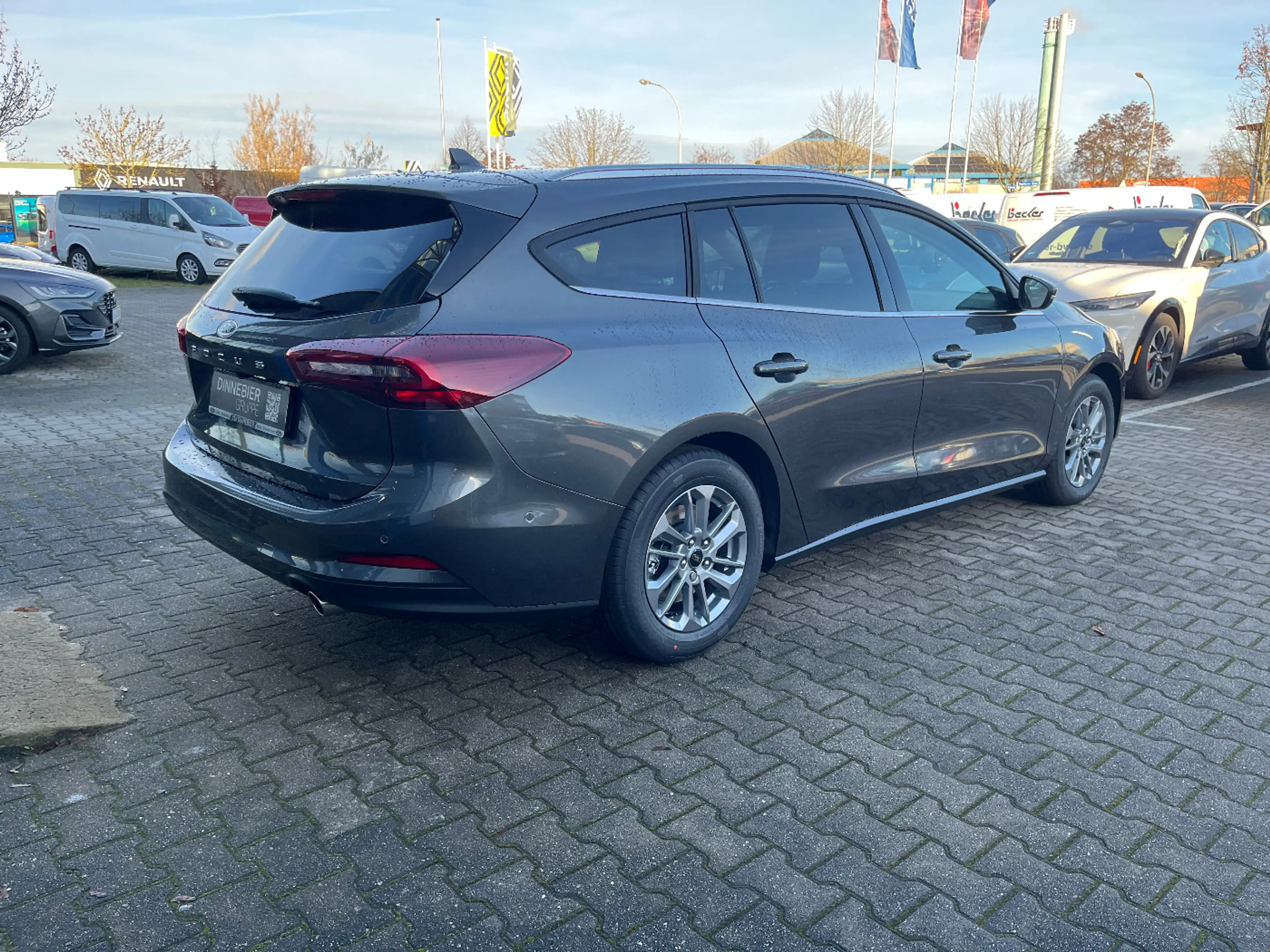 Ford Focus Titanium X LED+Kamera+Navi+Winterpaket — photo 5