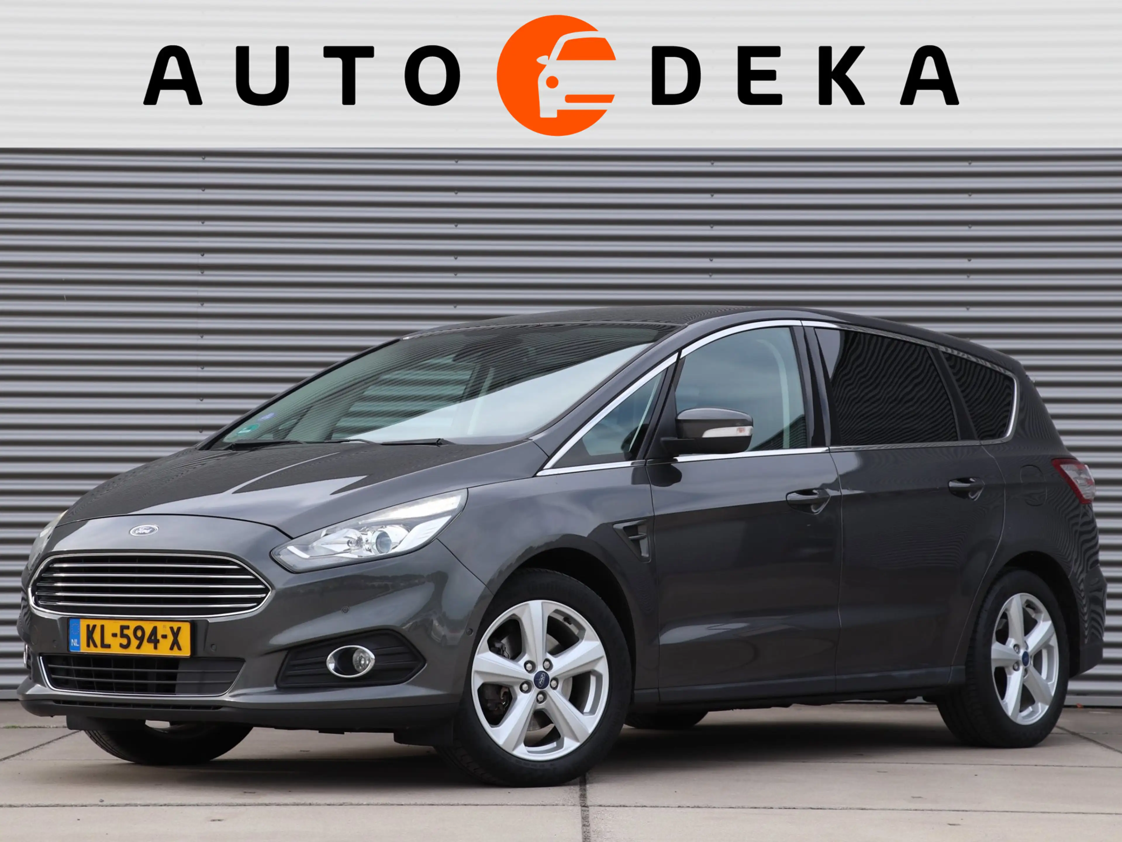 Ford S-Max 1.5 EcoBoost Titanium 7 PERS. *Navigatie*Stoelverw