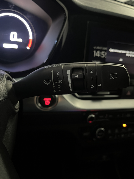 Kia e-Niro ExecutiveLine 64 kWh 1E EIGN/ECC/3 FASE/100%SOH/SC — photo 29