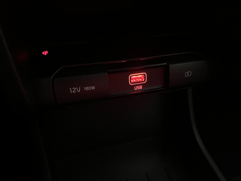 Kia e-Niro ExecutiveLine 64 kWh 1E EIGN/ECC/3 FASE/100%SOH/SC — photo 43