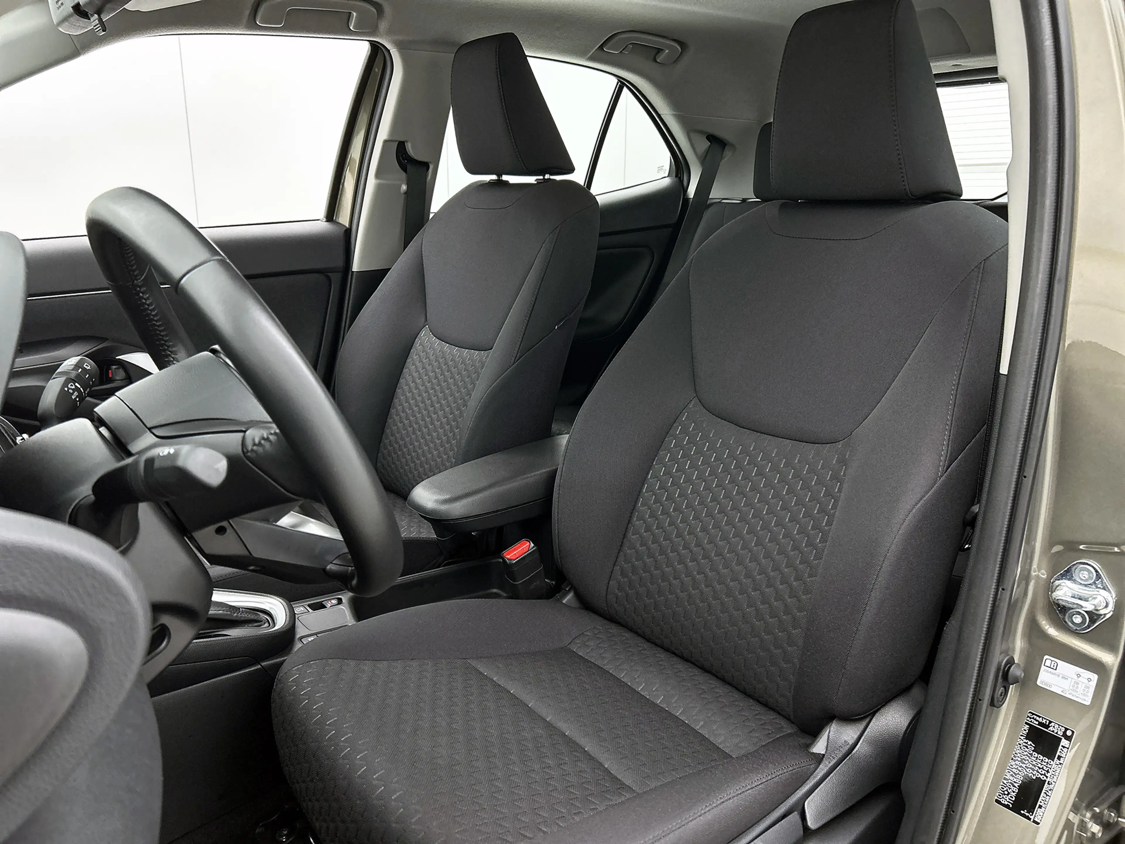 Toyota Yaris Cross 1.5 Hybrid 115 Active | BTW voertuig | Apple CarPl — photo 16