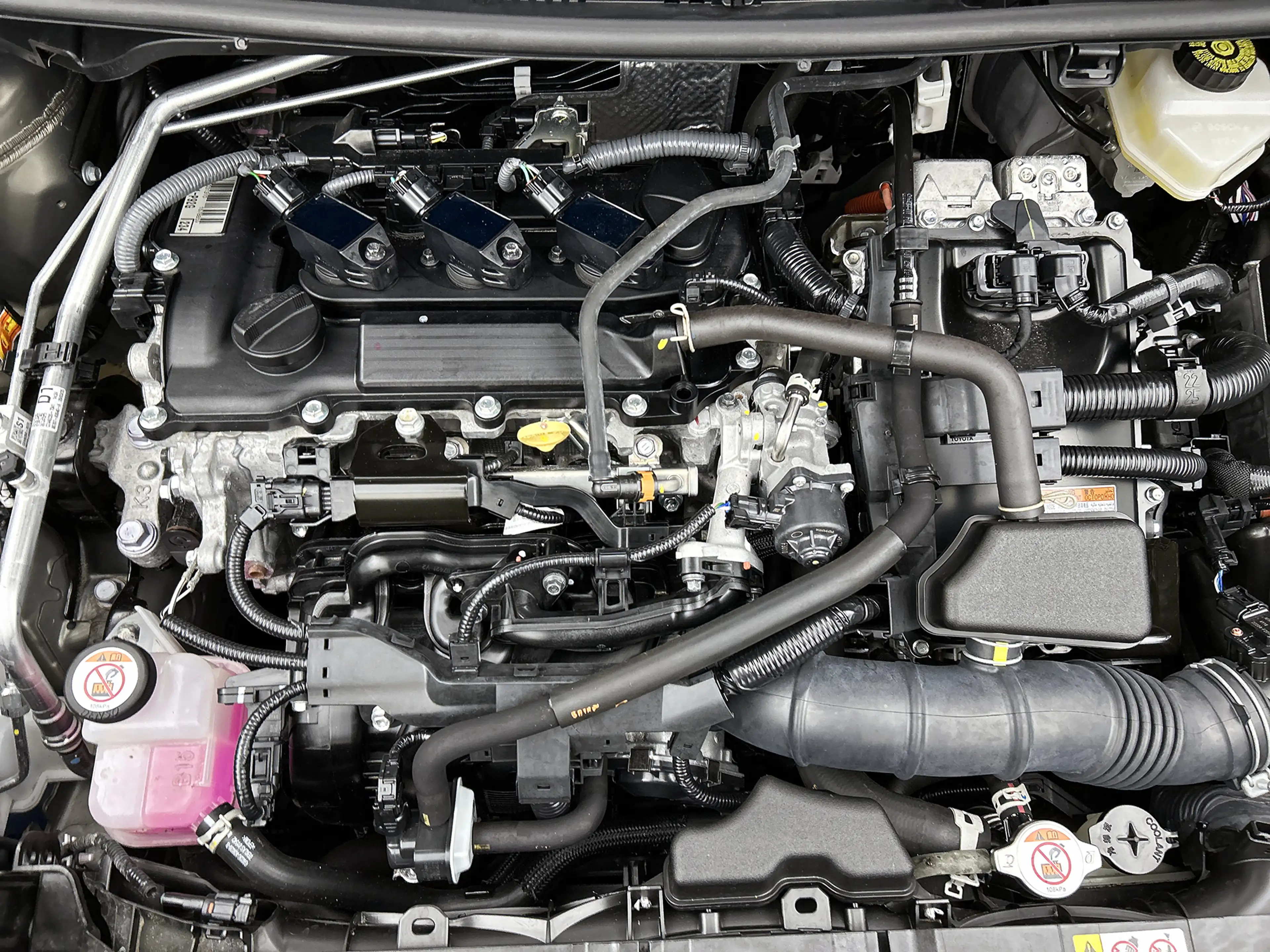 Toyota Yaris Cross 1.5 Hybrid 115 Active | BTW voertuig | Apple CarPl — photo 36