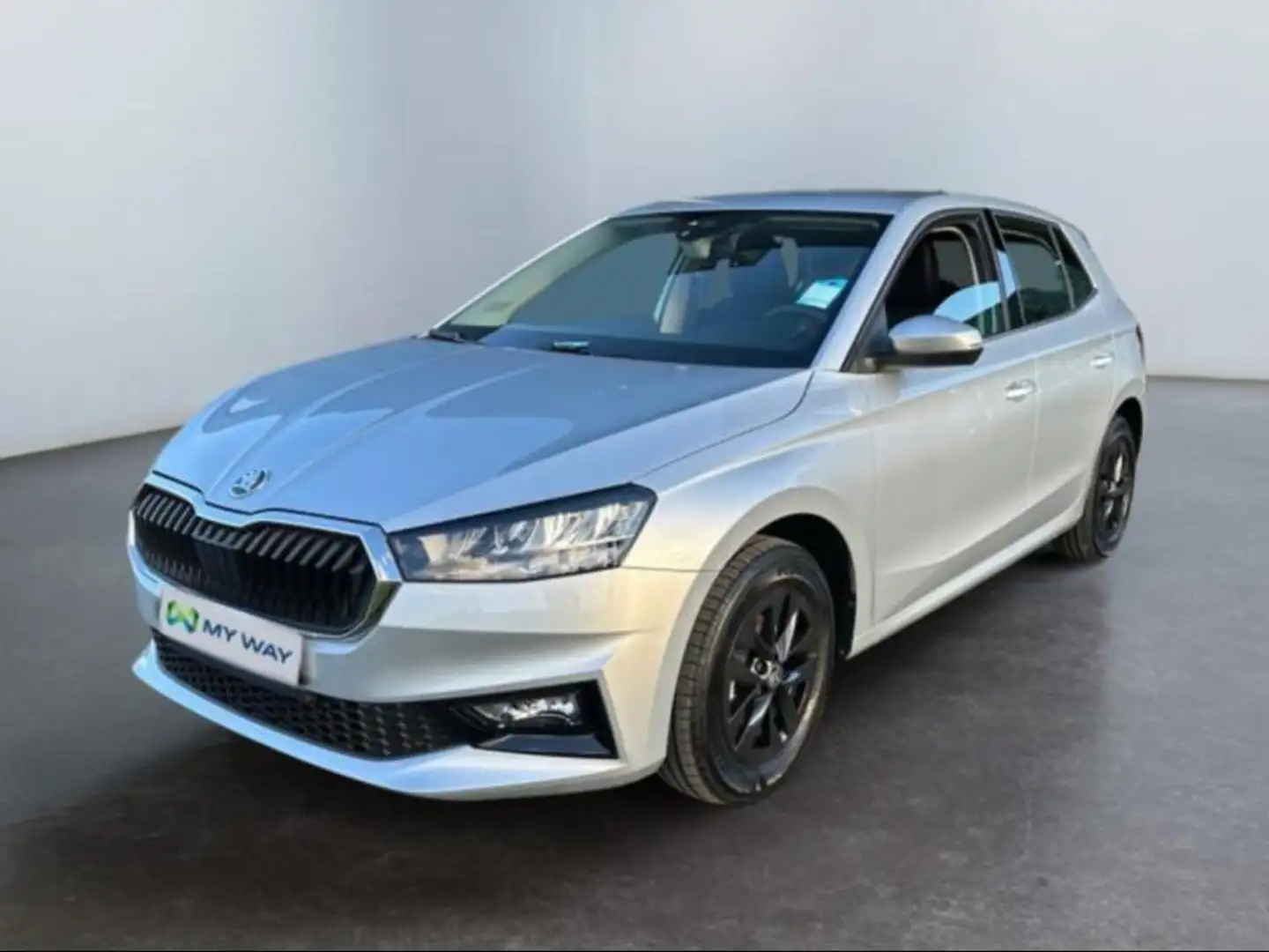 Skoda Fabia Ambition*Carplay*ClimAuto*JantesAlliages*FaibleKMS Argent - 1