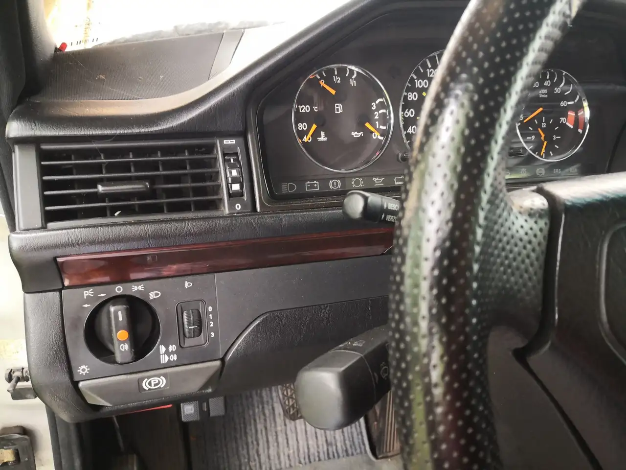 Mercedes-Benz E 320 S124 E320T Sportline, foto 8