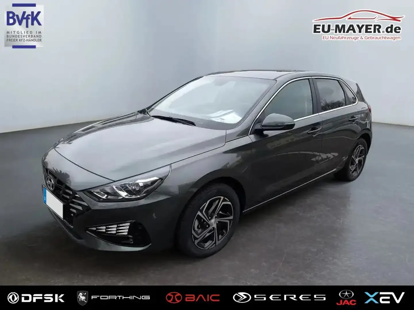Hyundai i30 1.5 T-GDI 103kW Hybrid Comfort Modell 2025 Rot - 1