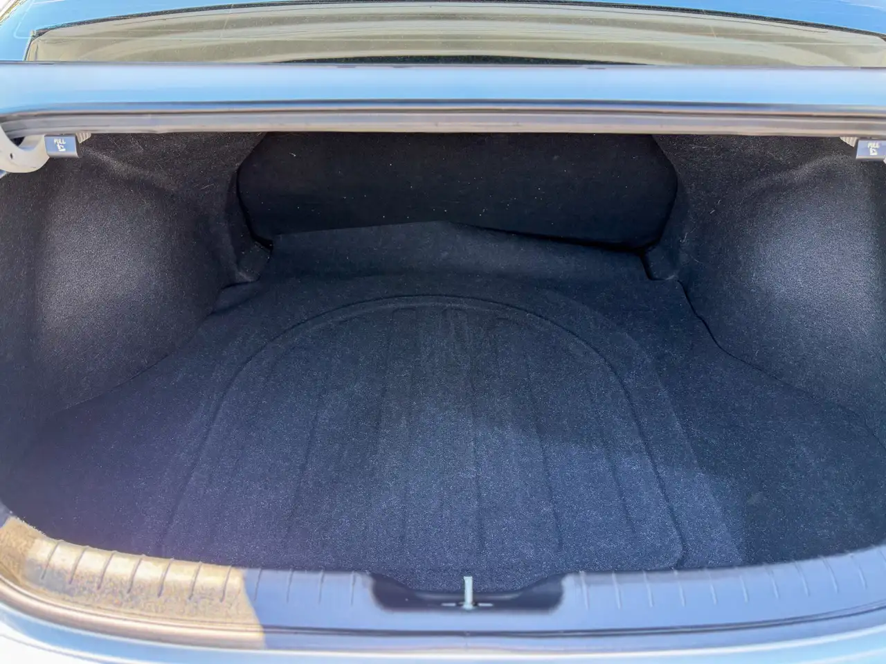 Hyundai ELANTRA снимка Hyundai ELANTRA