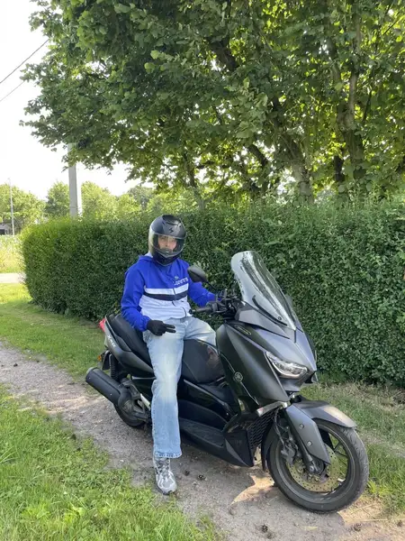 Yamaha XMAX 125