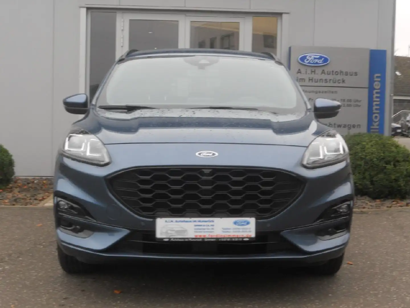 Ford Kuga Plug-In Hybrid ST-Line X Blau - 2