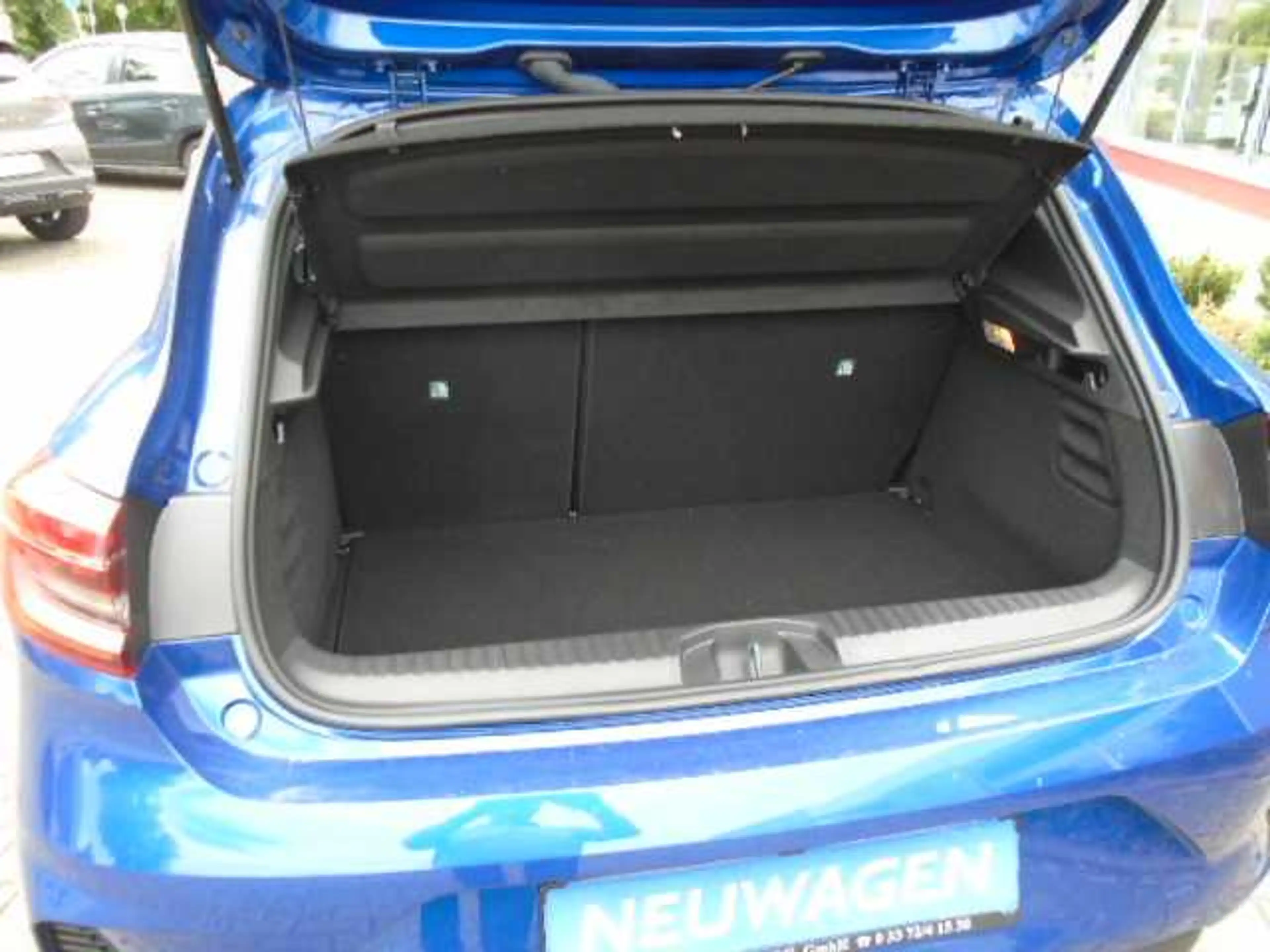 Mitsubishi Colt PLUS 1.0 T-Benziner 6-Gang — photo 4