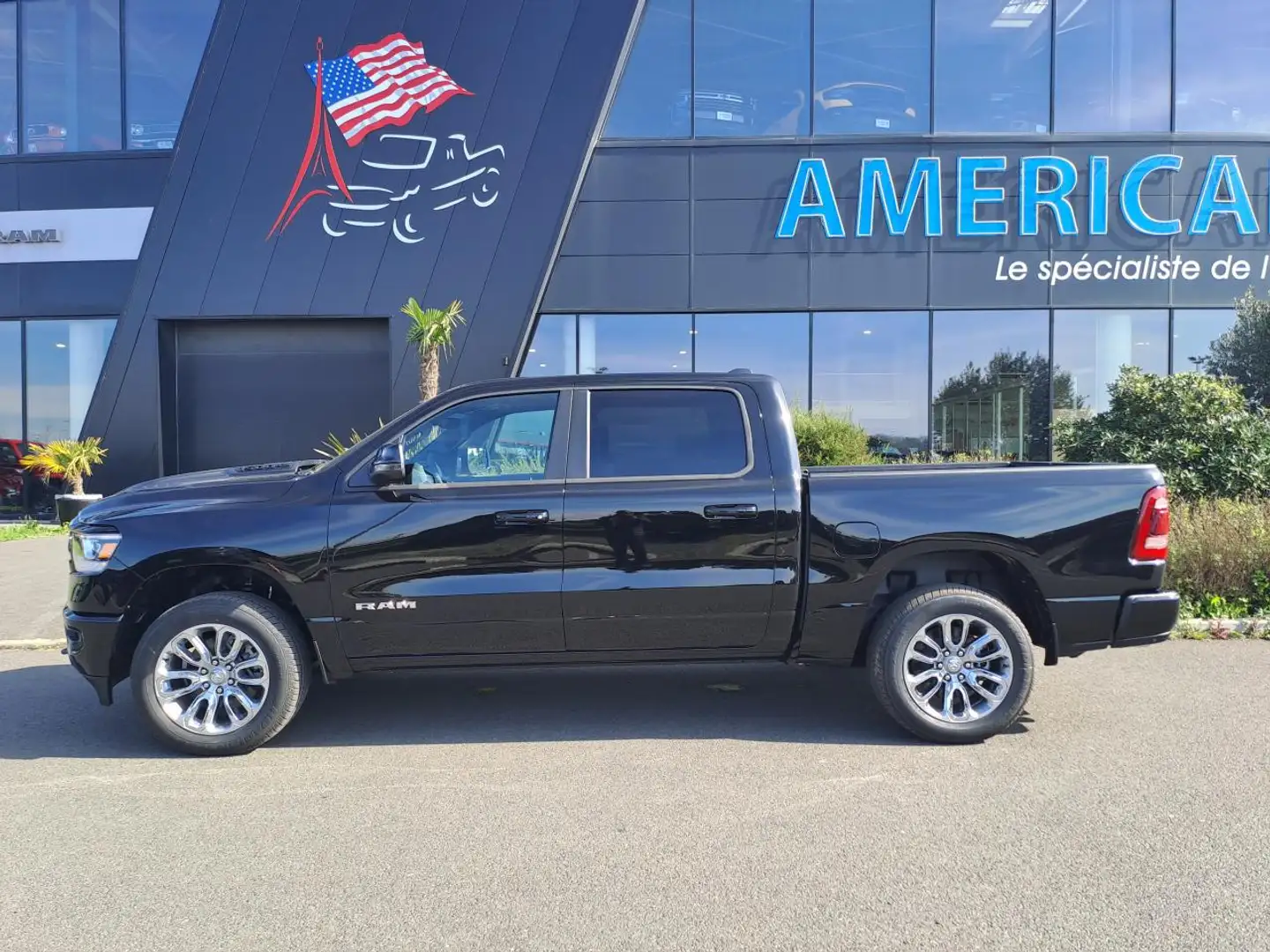 Dodge RAM 1500 CREW LARAMIE SPORT AIR HAYON MULTI Noir - 2