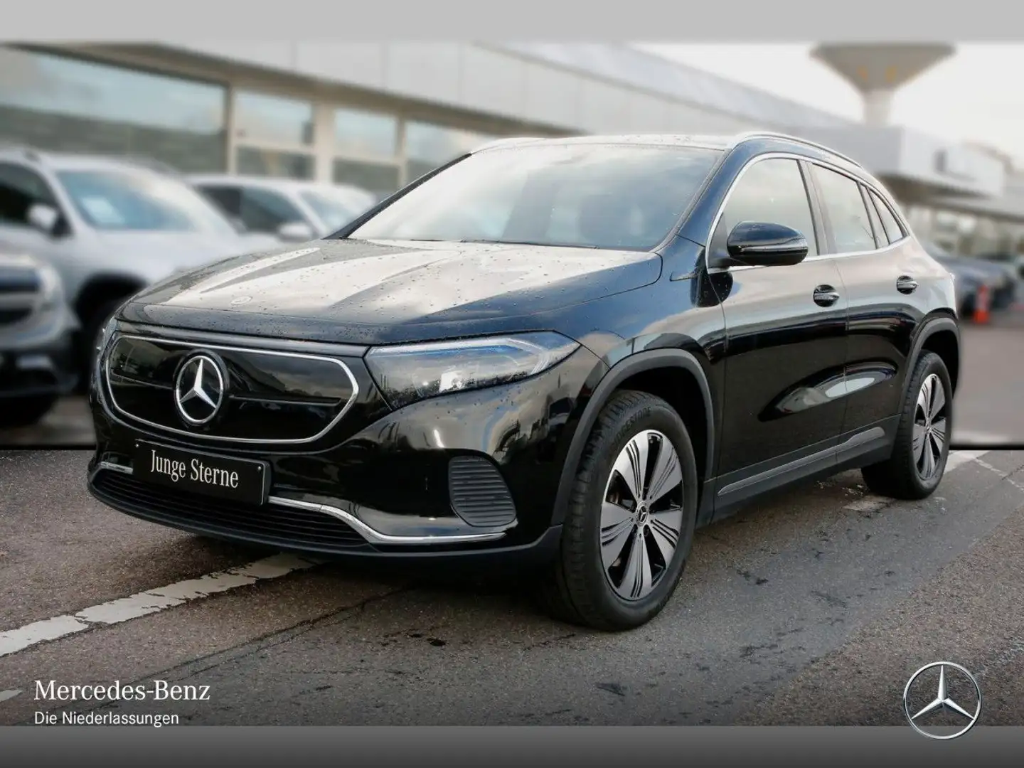 Mercedes-Benz EQA 250 PROG+AHK+SPUR Schwarz - 2