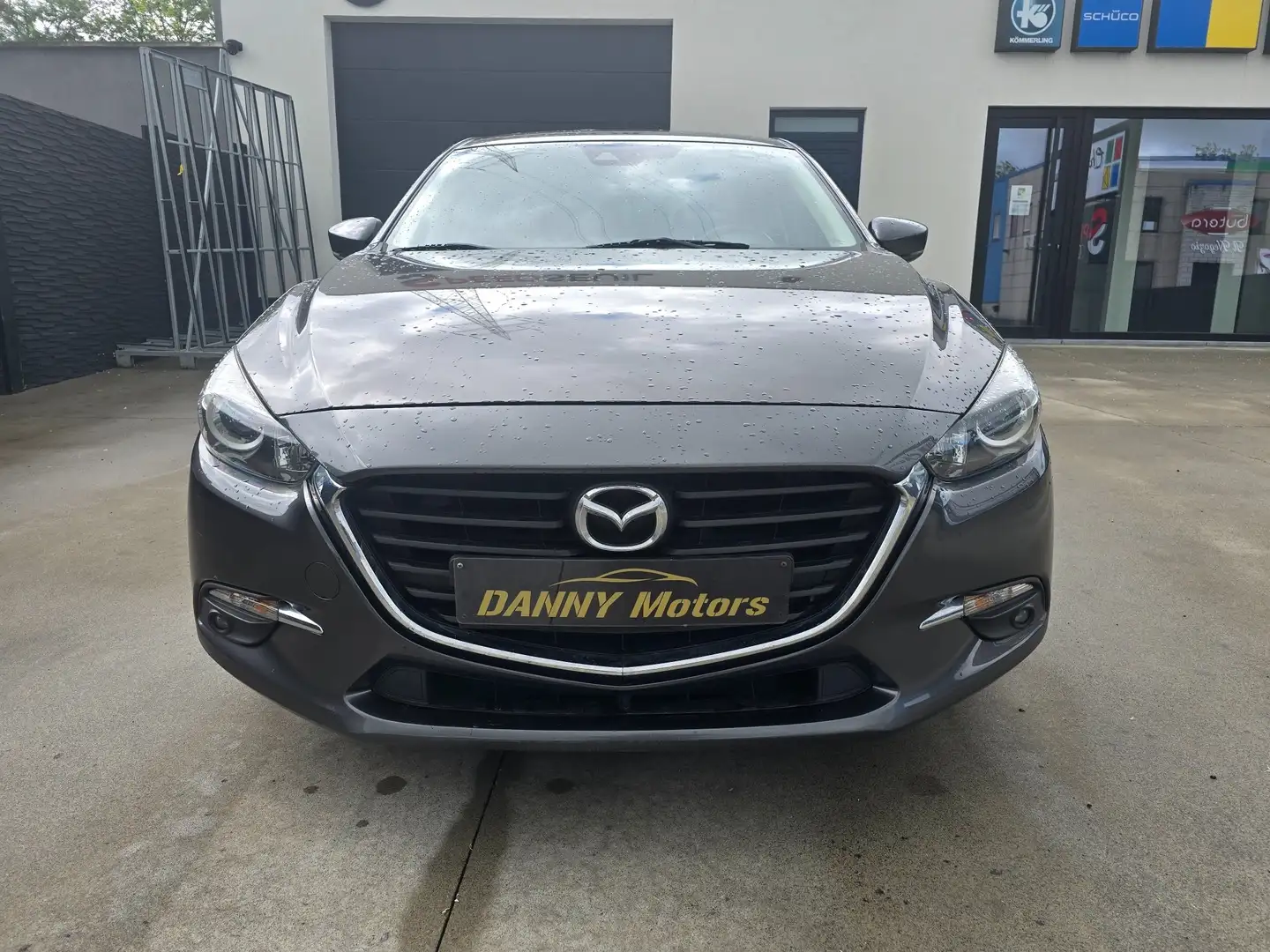 Mazda 3 1.5 D Skycruise Grijs - 1
