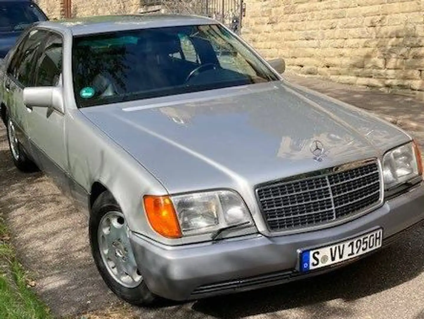 Mercedes-Benz S 500 500 SE Stříbrná - 1