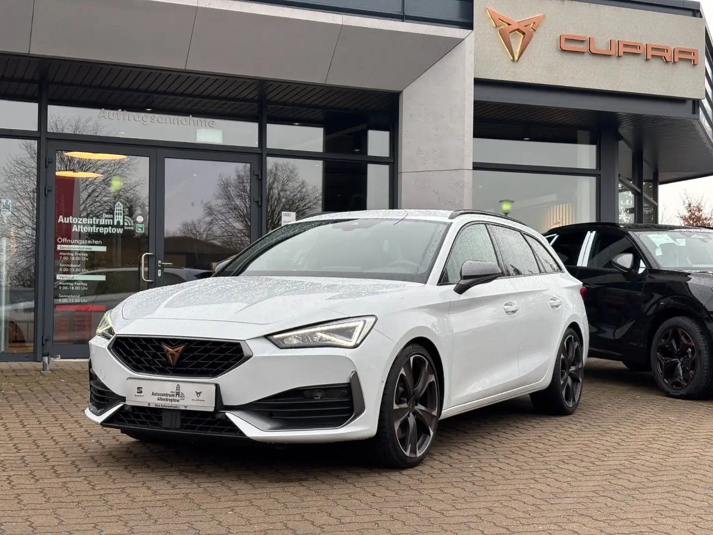 CUPRA Leon 2.0 TSI 228kW VZ 4Drive DSG Sportstourer Bianco - 1