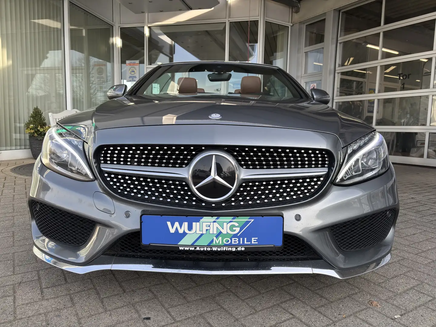 Mercedes-Benz C 220 d AMG Line Caprio 9G Grau - 2