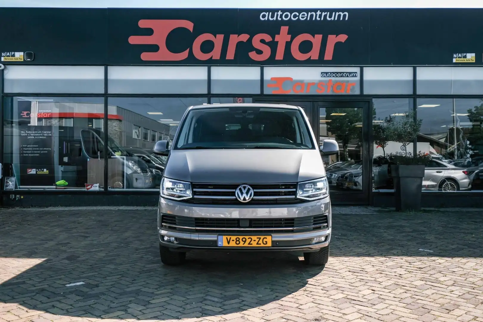 Volkswagen Transporter 2.0 TDI L2H1 DC Highline|Navi|Pdc|Trekhaak Gris - 2