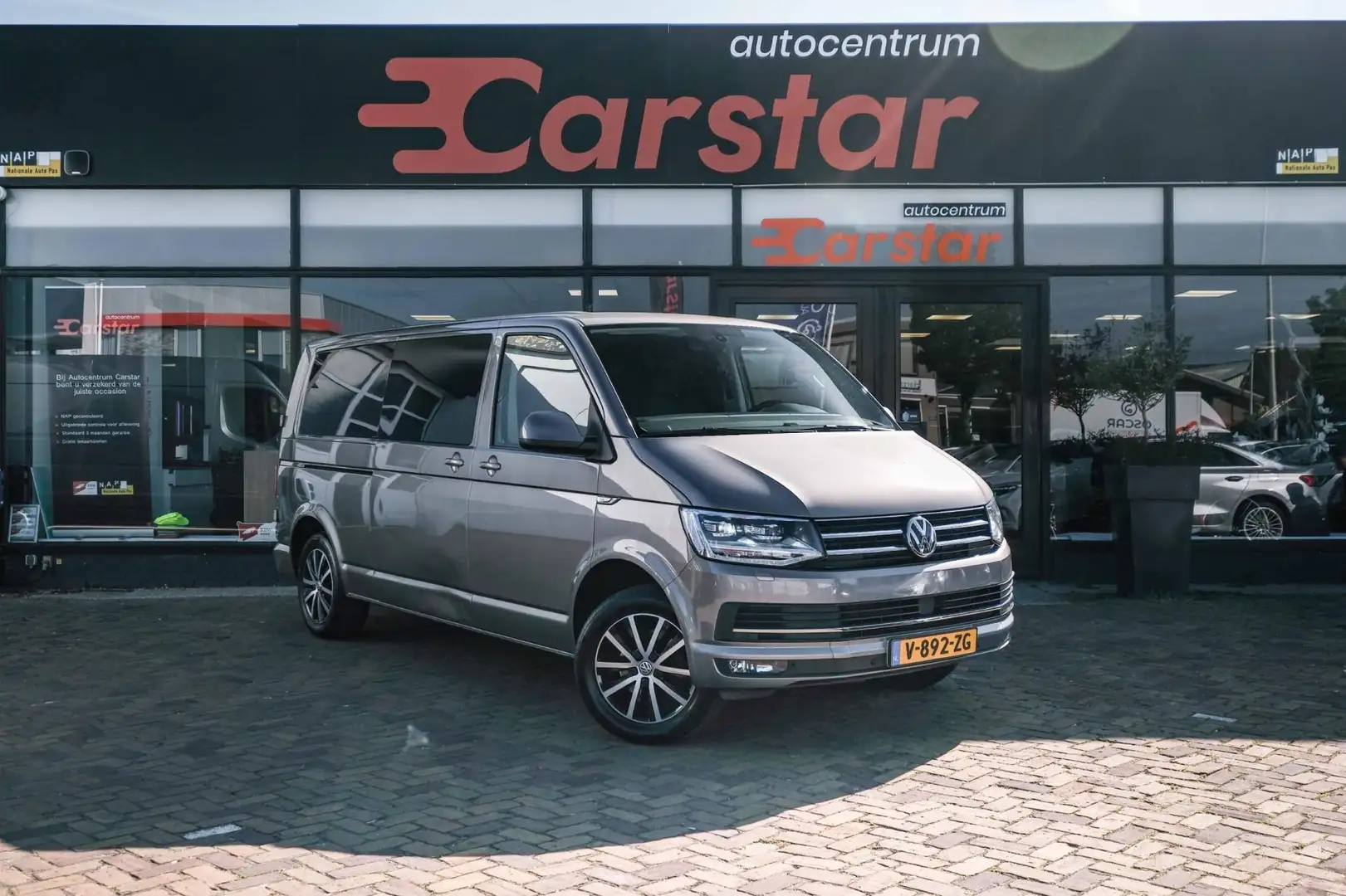 Volkswagen Transporter 2.0 TDI L2H1 DC Highline|Navi|Pdc|Trekhaak Gris - 1