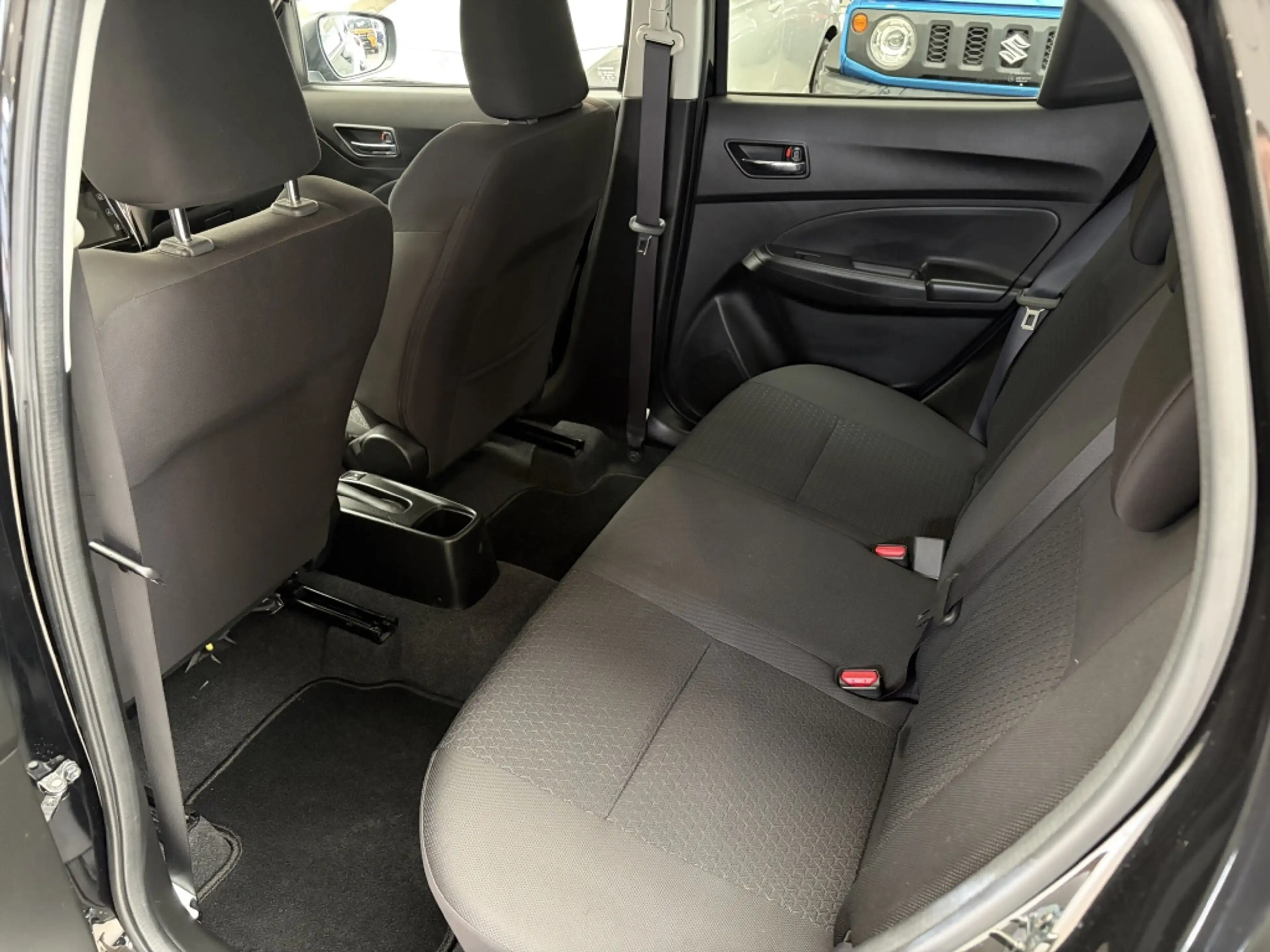 Suzuki Swift 1.2 Stijl [ AUTOMAAT I DEALER OH I APPLECARPLAY & — photo 6